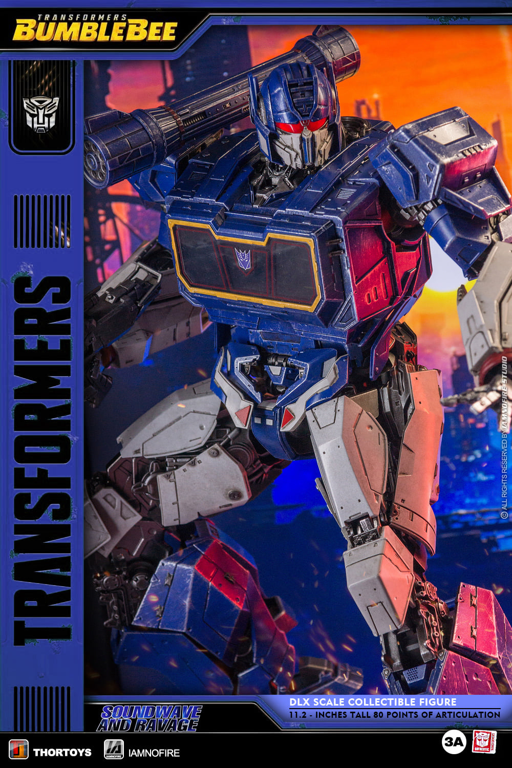 threezero Transformers DLX Soundwave and Ravage Toy Photography by